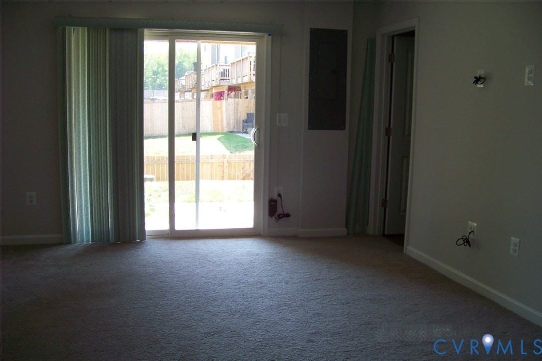 8829 Foxway Ridge Ln - Photo 3 of 19