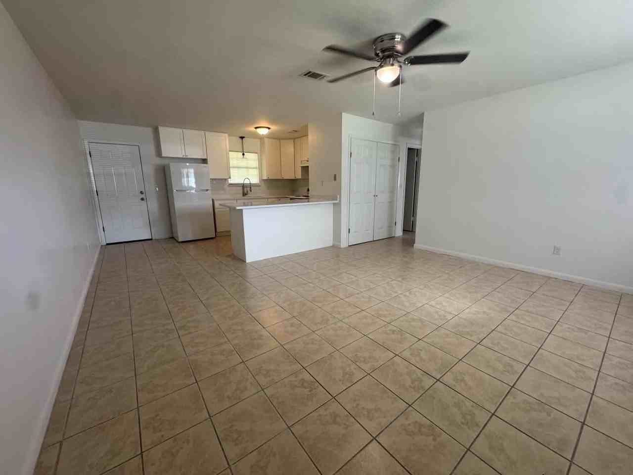 113 Twin Trees Dr - Photo 2 of 6