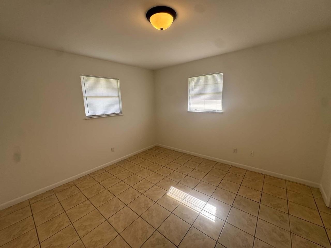 113 Twin Trees Dr - Photo 5 of 6