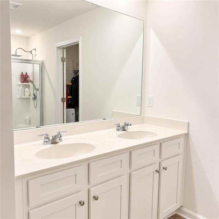987 Evergreen Rd - Photo 5 of 12