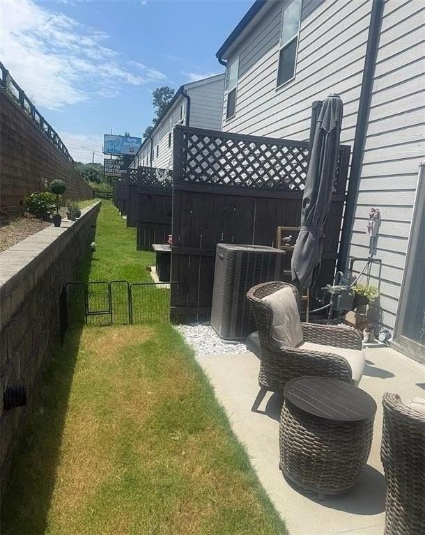 5542 Plain Field Ln - Photo 3 of 29
