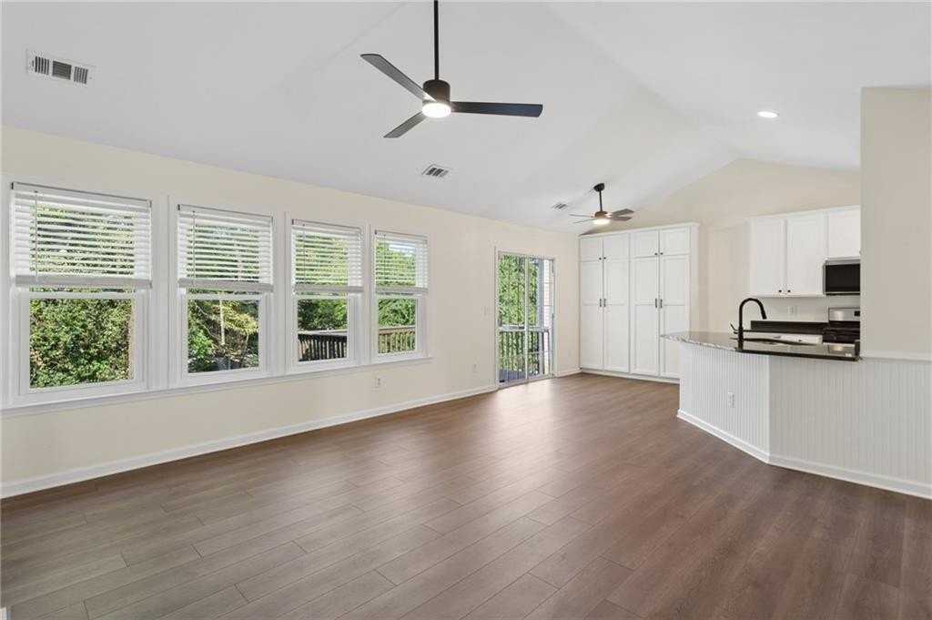 3139 Brookeview Ln Nw - Photo 7 of 29