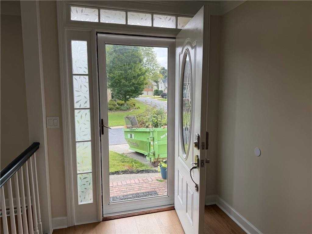 2210 Concord Sq Ne - Photo 6 of 26
