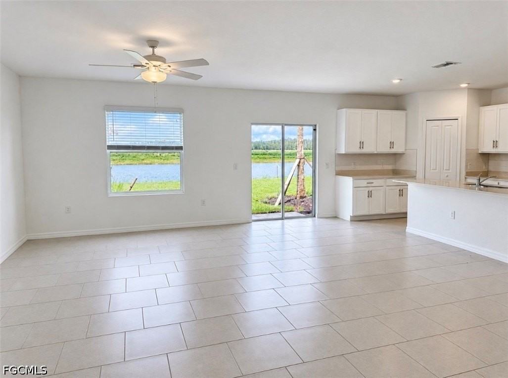 16042 Palos Verdes St - Photo 4 of 36