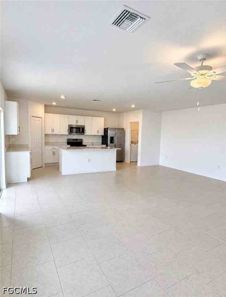 16042 Palos Verdes St - Photo 6 of 36