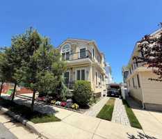 featured image of 11 S Kenyon Ave