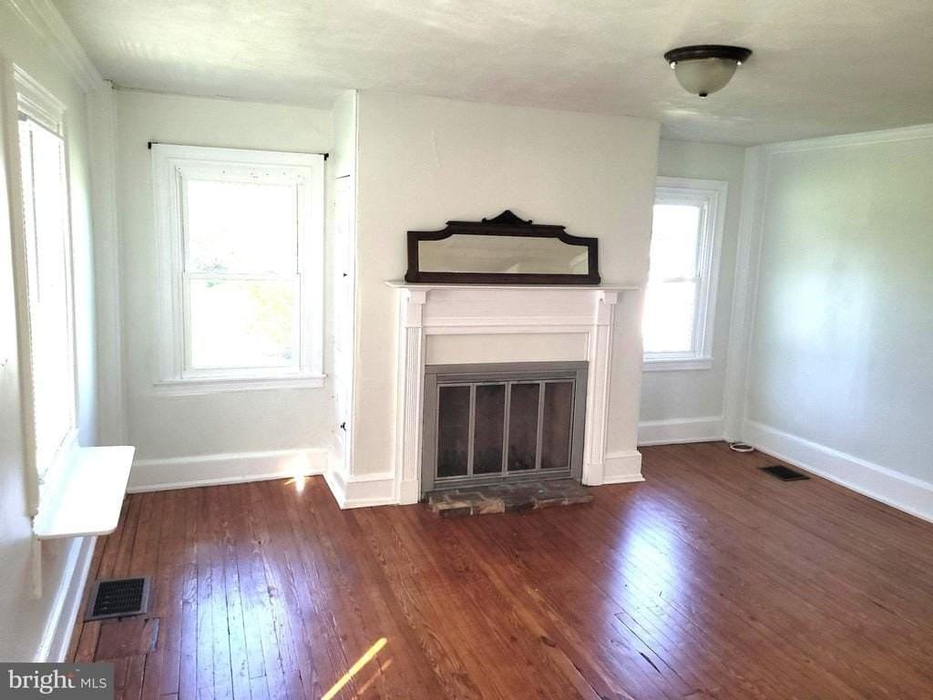10 Spicer St - Photo 7 of 17