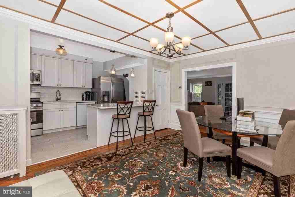 163 Stoneway Ln - Photo 3 of 24
