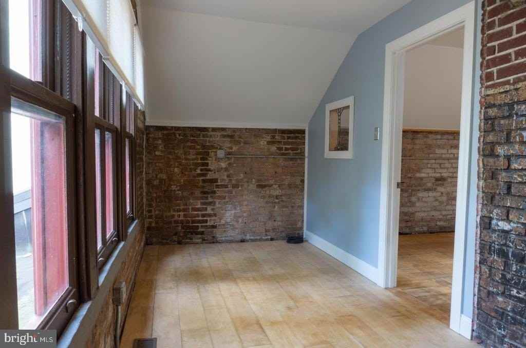 1625 Brandywine St - Photo 7 of 15
