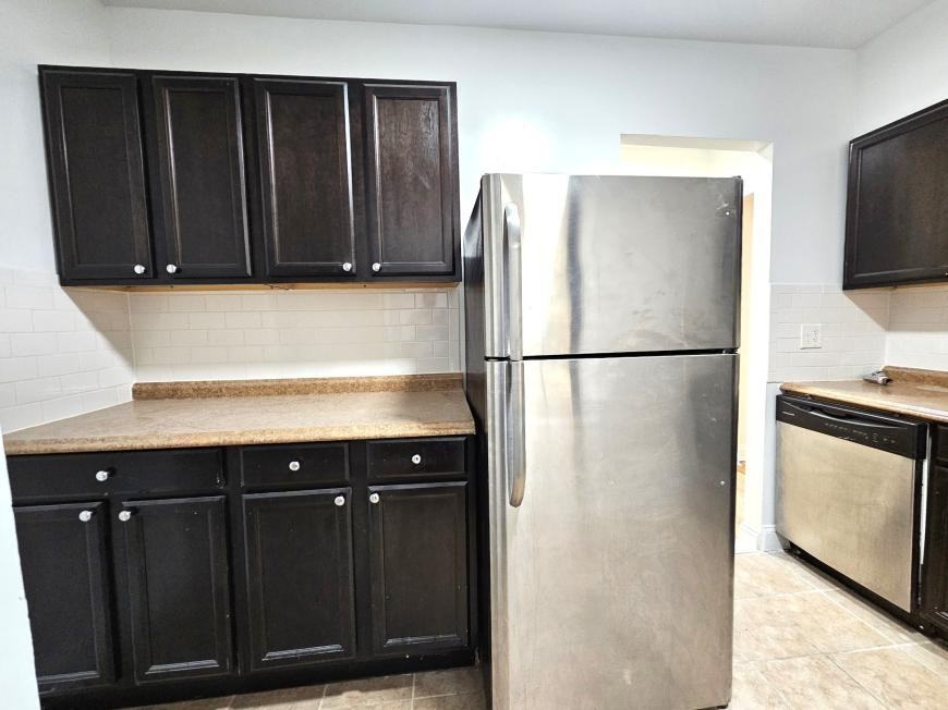 106 Fort Washington Ave - Photo 4 of 9