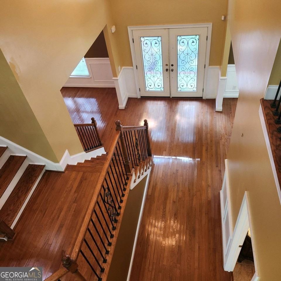 635 Syreeta Ln - Photo 2 of 17