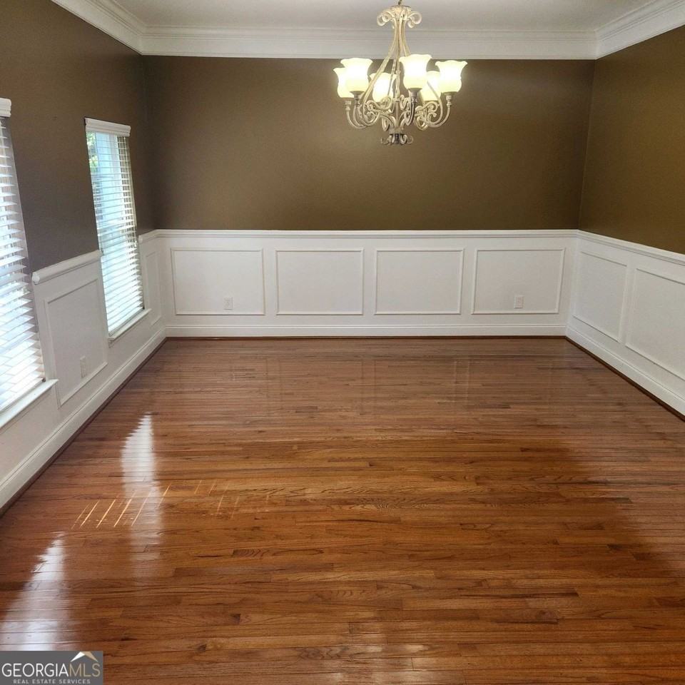 635 Syreeta Ln - Photo 4 of 17