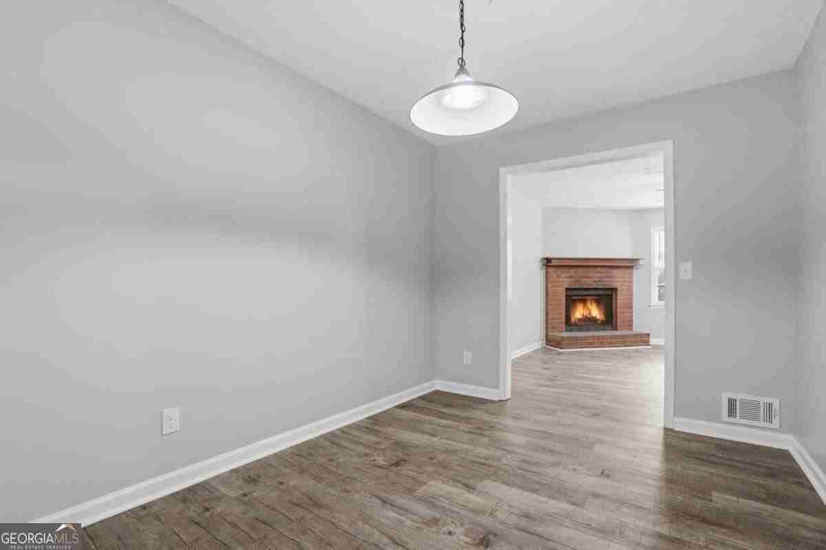 5344 Ridgemere Ct - Photo 4 of 26