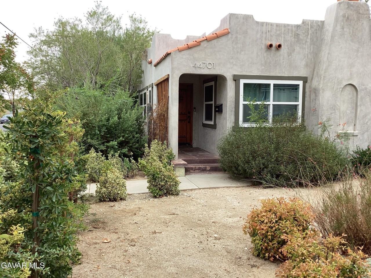 44701 Fig Ave - Photo 2 of 18