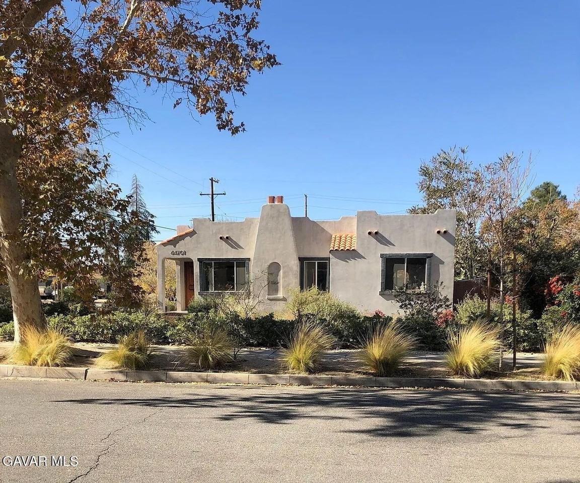 44701 Fig Ave - Photo 3 of 18