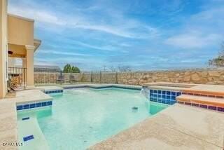 1612 Villa Del Sol - Photo 2 of 42