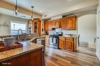 1612 Villa Del Sol - Photo 3 of 42