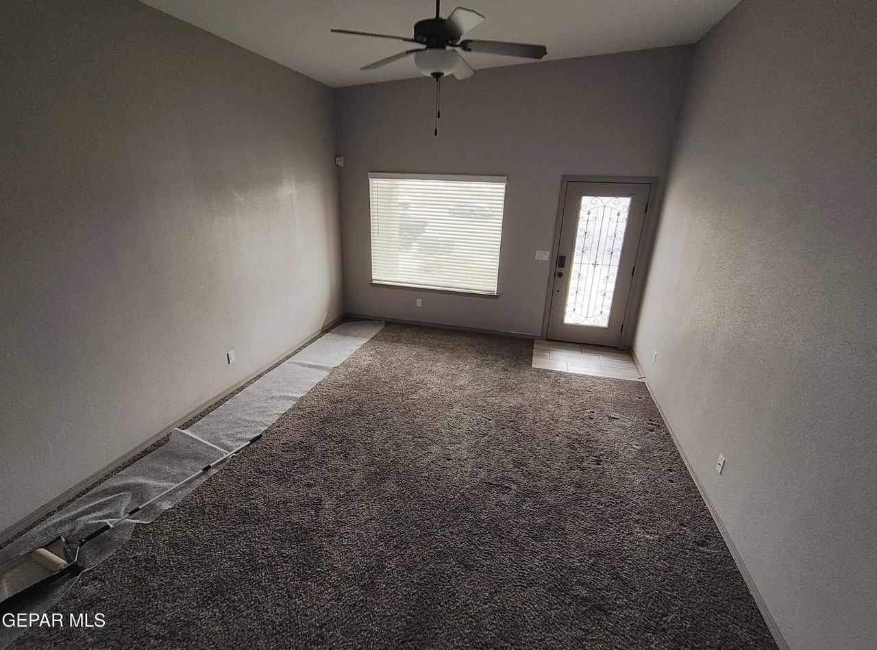 4552 Josefina Santillana St - Photo 3 of 15