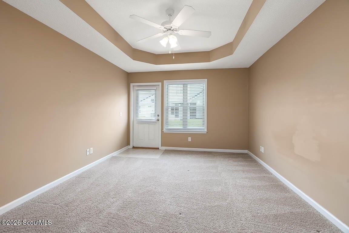 213 Joshua Cir - Photo 4 of 11