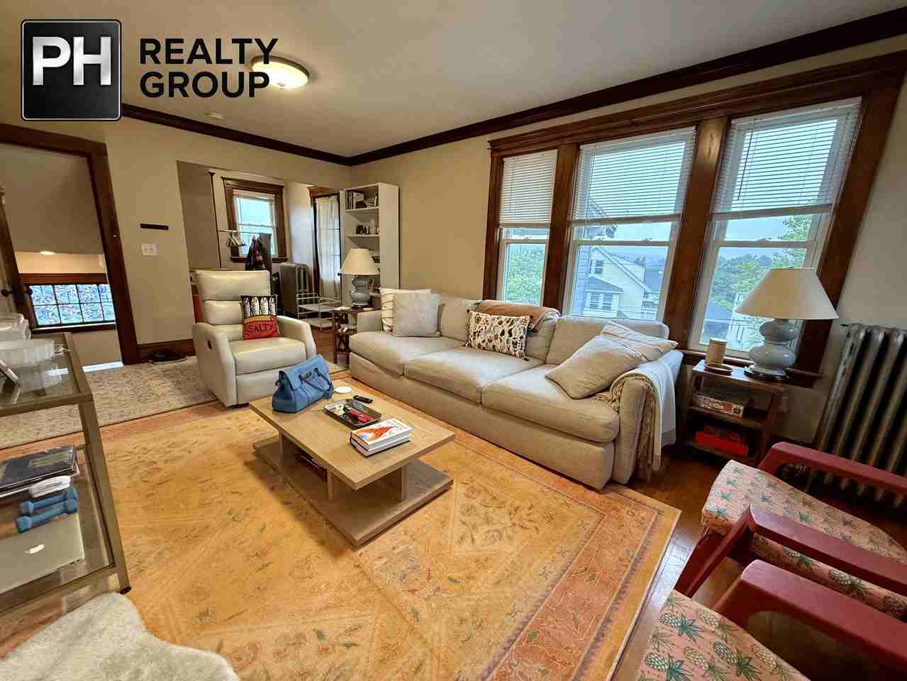 666 Belmont St #2 - Photo 4 of 8
