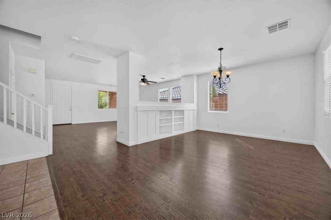 3799 Honey Ridge Ct - Photo 5 of 29