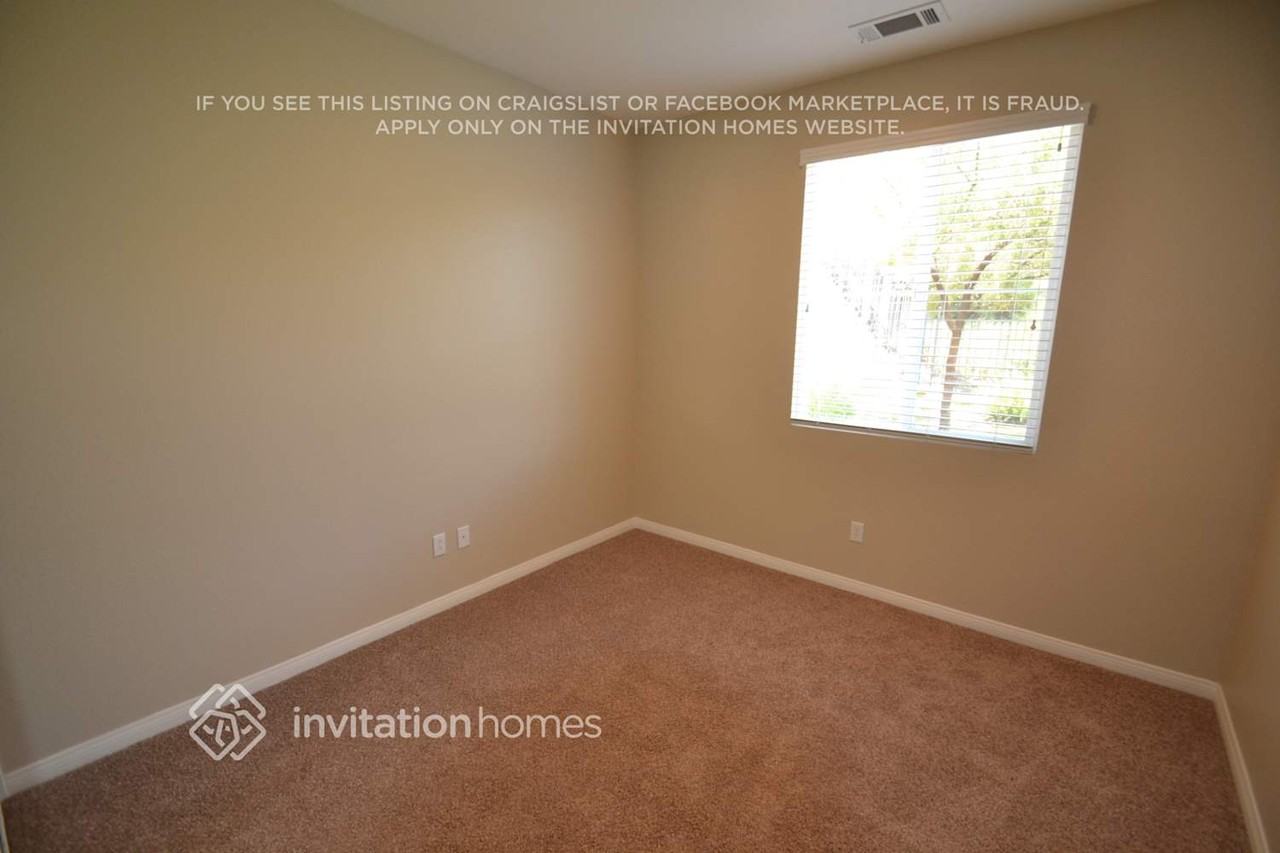 28016 Linda Ln - Photo 7 of 13