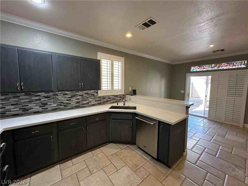 7115 Hedgemaple Ct - Photo 5 of 22