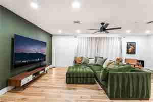 featured image of 31 Jade Cir