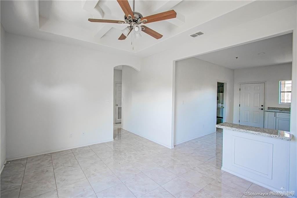 2204 Dallas Ave #3 - Photo 4 of 16