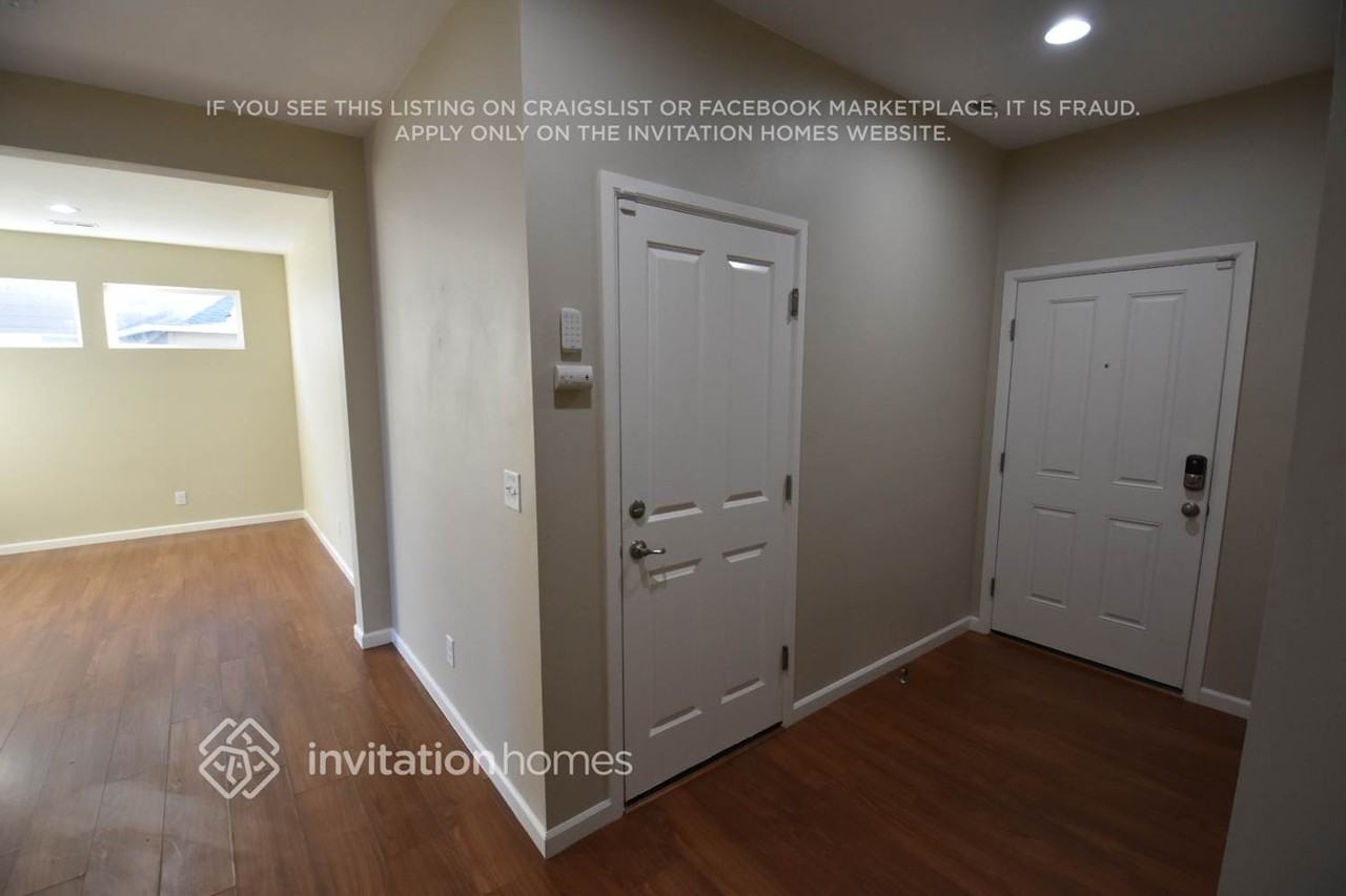16707 80th Avenue Ct E - Photo 2 of 12