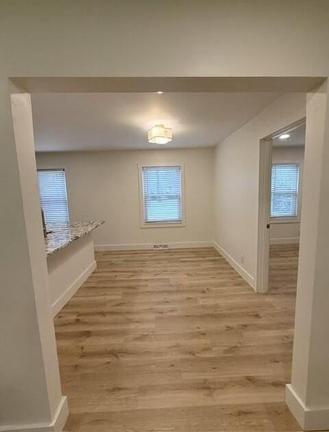2418 E Kirkwood St - Photo 5 of 25