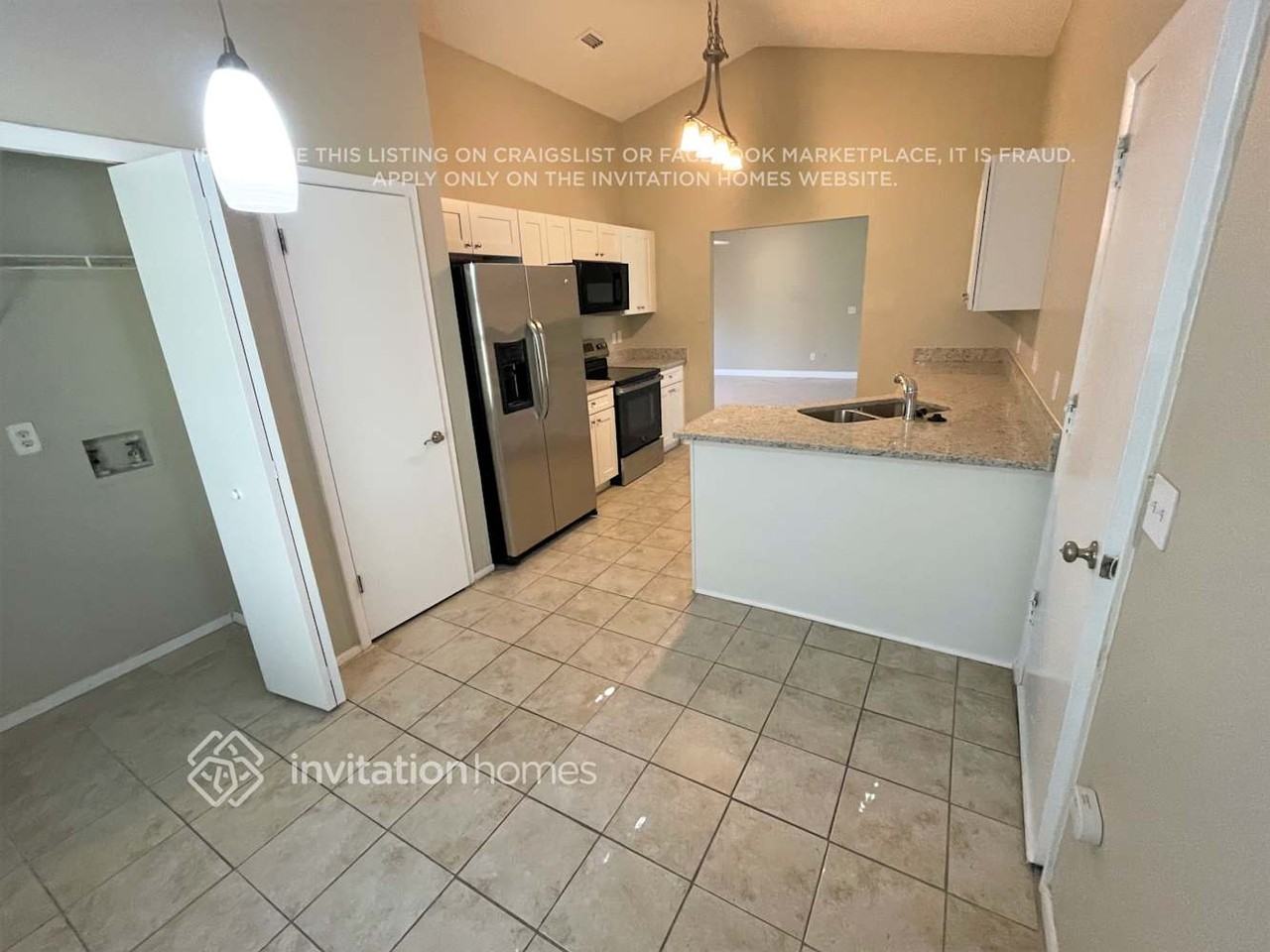 8908 Exposition Dr - Photo 6 of 17