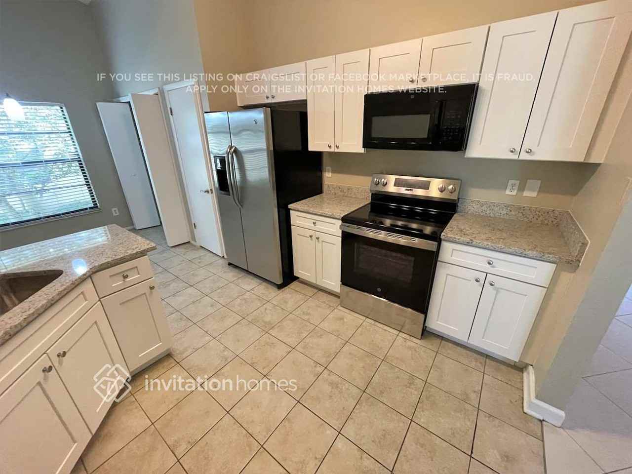 8908 Exposition Dr - Photo 7 of 17