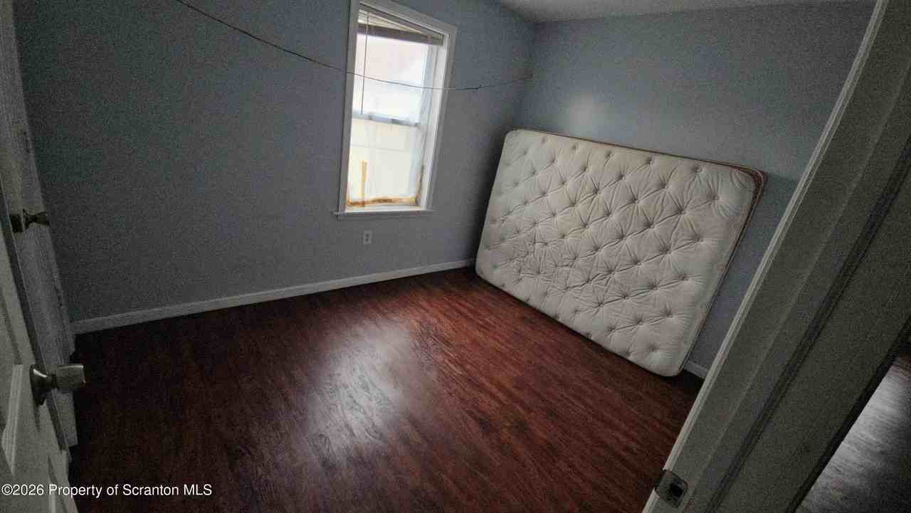 2 Prescott Pl - Photo 6 of 11