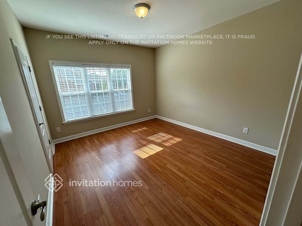 611 Old Meeting Way - Photo 7 of 16