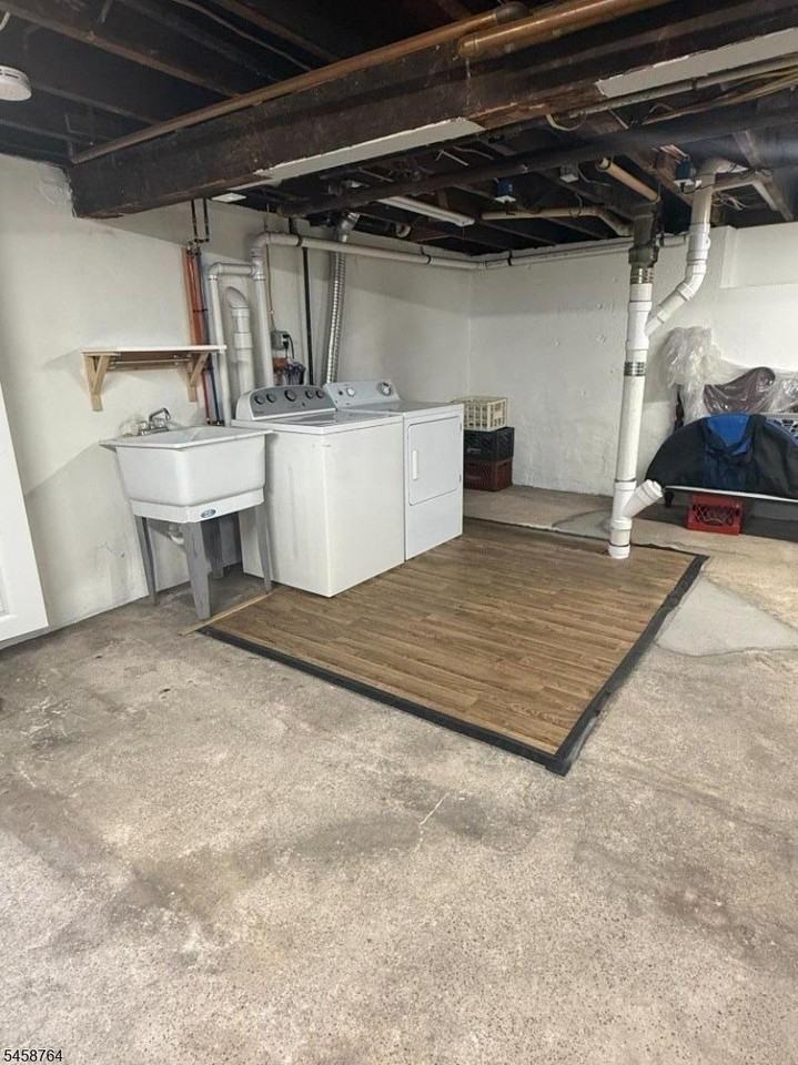 91 Van Pelt Pl - Photo 4 of 5