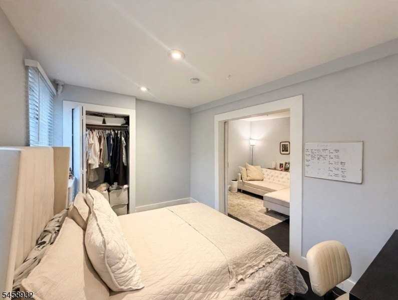 238 2nd St #2 - Photo 5 of 17