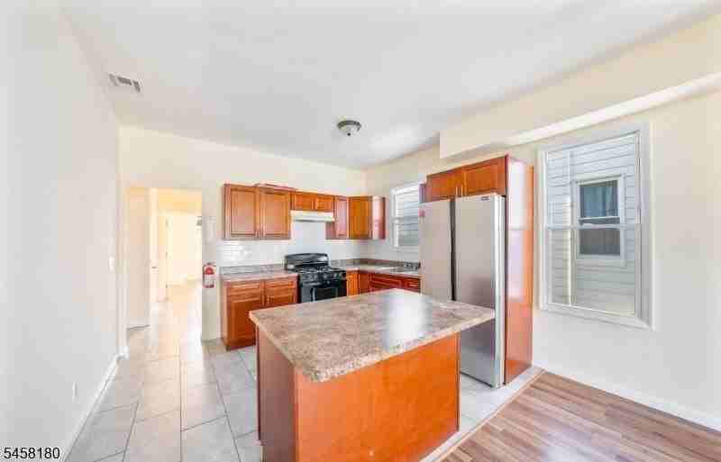 286 Williamson Ave #2 - Photo 2 of 15