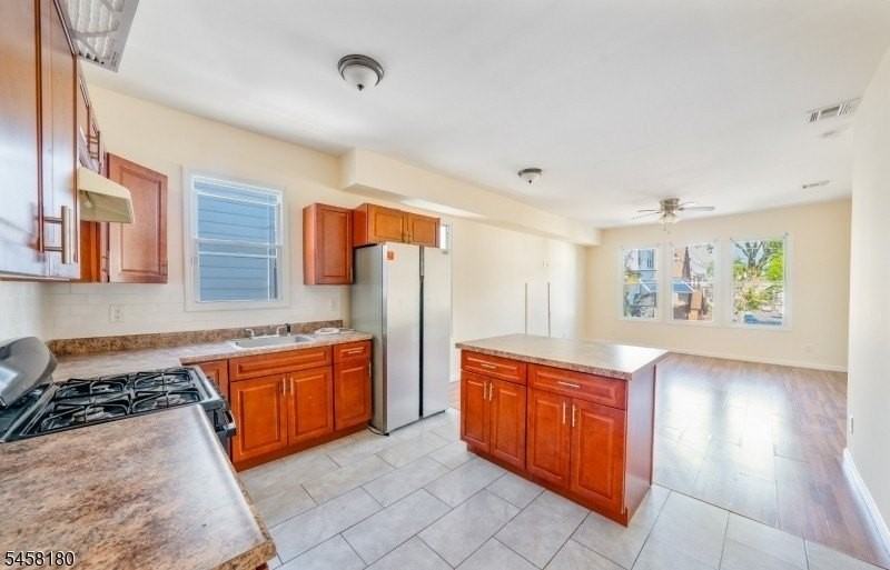 286 Williamson Ave #2 - Photo 3 of 15