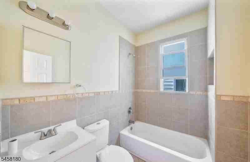 286 Williamson Ave #2 - Photo 6 of 15