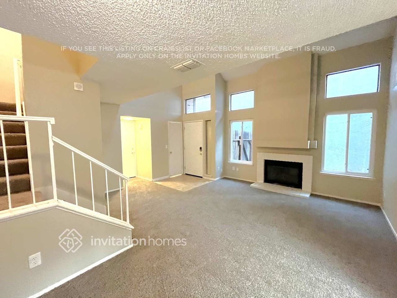 2250 Sandcastle Way - Photo 4 of 17