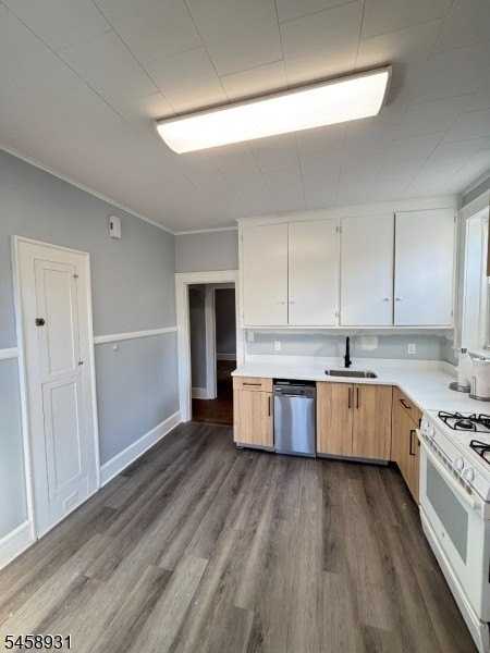 630 Bloomfield Ave #1 - Photo 6 of 11