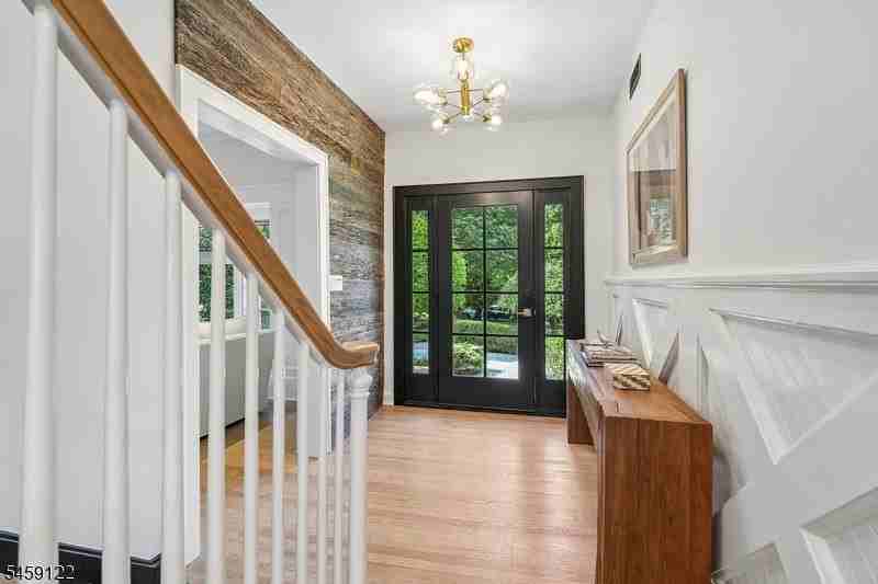 59 Buxton Rd - Photo 6 of 50