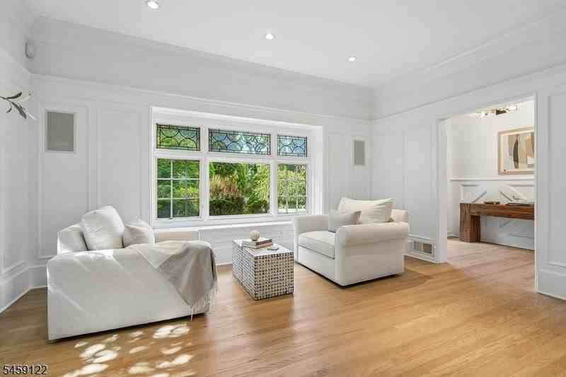 59 Buxton Rd - Photo 7 of 50
