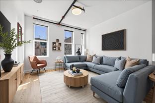 615 Monroe St #4 - Photo 1 of 1