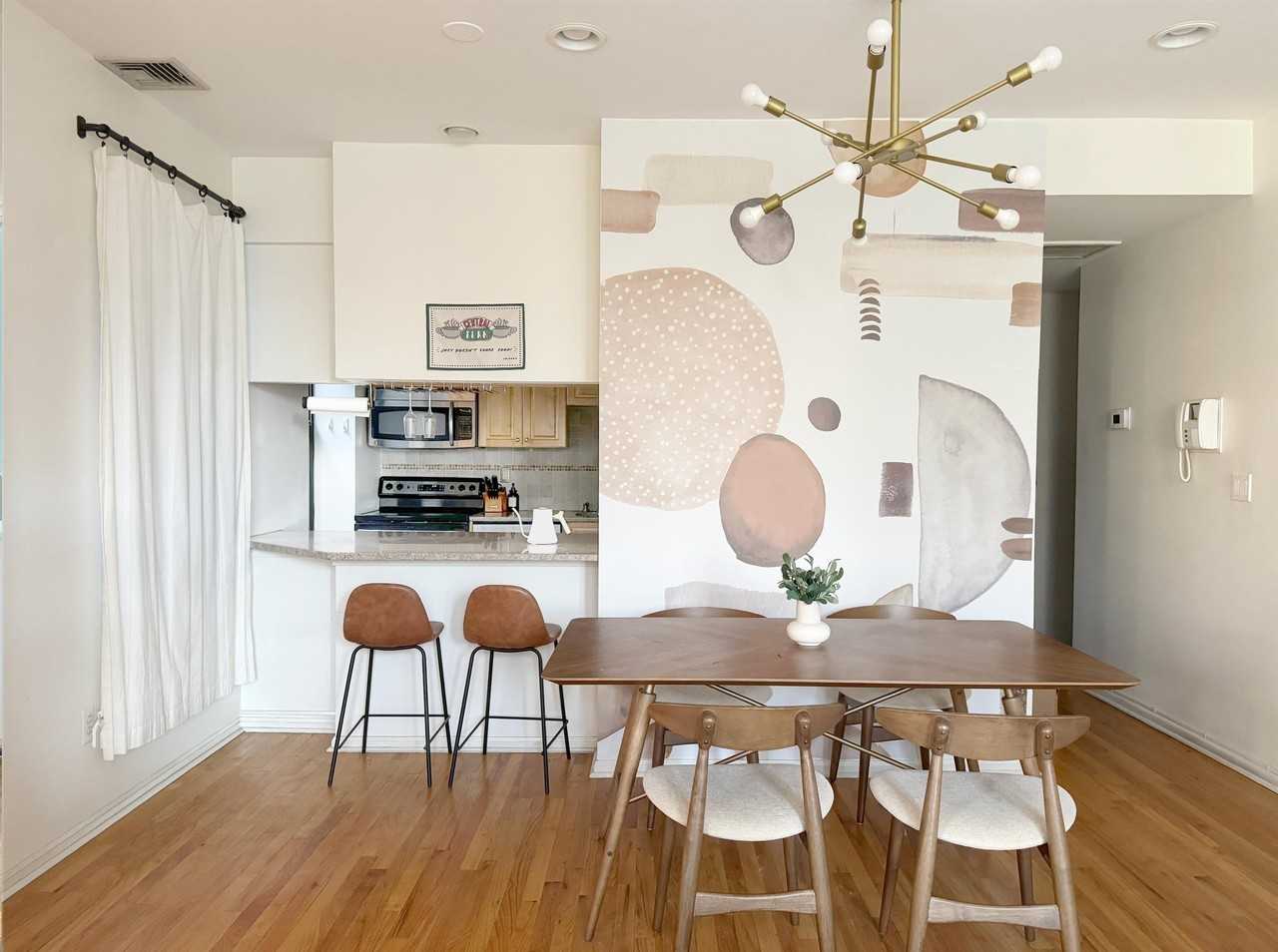 258 Barrow St #3D - Photo 3 of 12