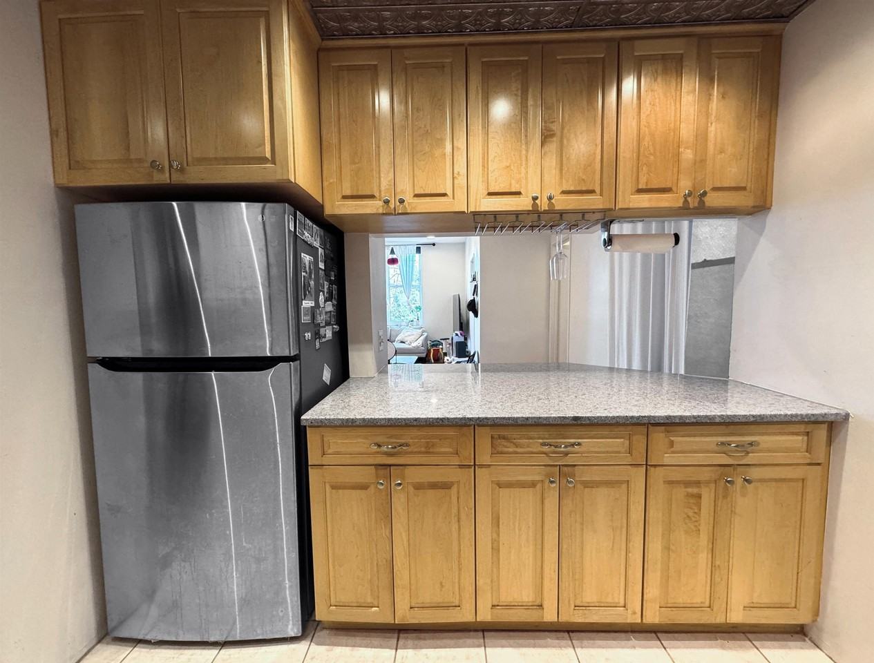 258 Barrow St #3D - Photo 6 of 12