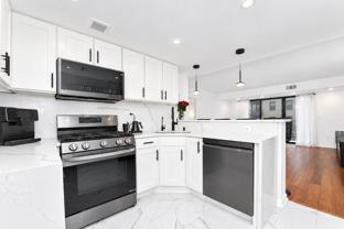 700 1st St #3T - Photo 1 of 1