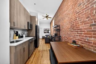 308 Madison St #4D - Photo 1 of 1