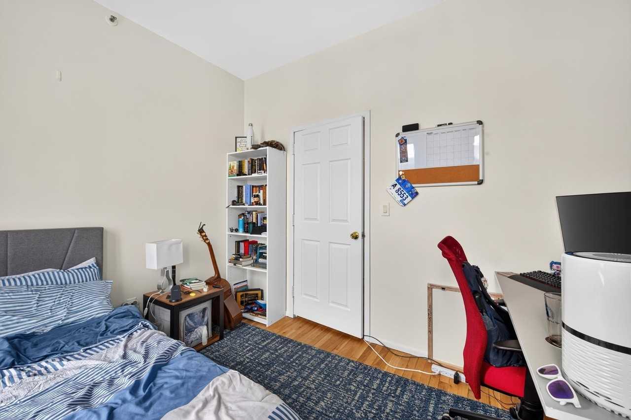 308 Madison St #4D - Photo 7 of 19